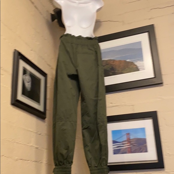 NWT UrbanOutfitters HighWaist Cargo Pants Green XS - Picture 4 of 6